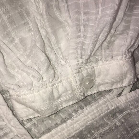 AE M Sheer Crisp White Baby Doll Balloon Sleeve Plaid Blouse - Picture 12 of 13